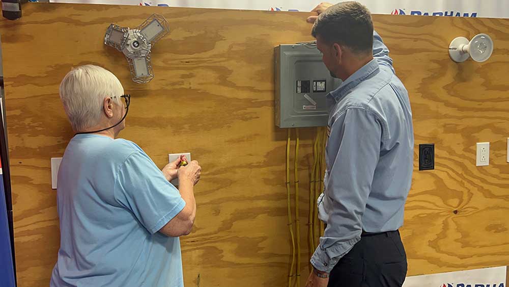 Parham Provides Imagen