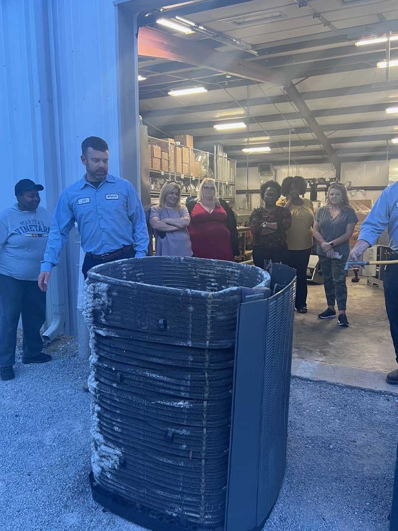 Parham Provides Imagen